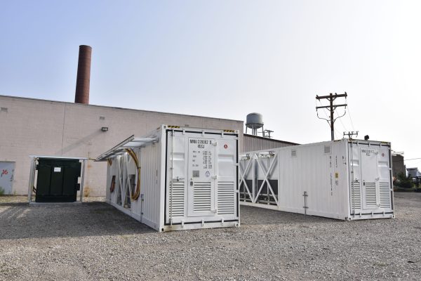 2 Immersion Containers Outside 3